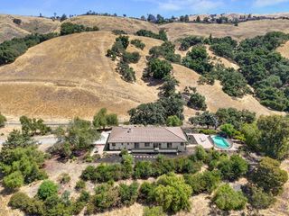 17101 Kruse Ranch Lane, Morgan Hill, CA 95037