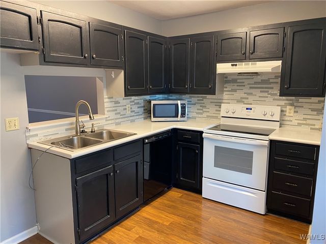 1038 Fairfax, Tuscaloosa, AL 35406