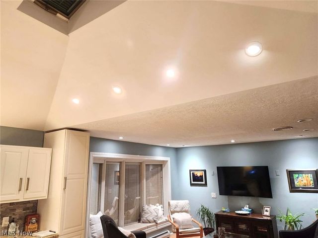 2975 Brown Road, Ashtabula, OH 44004