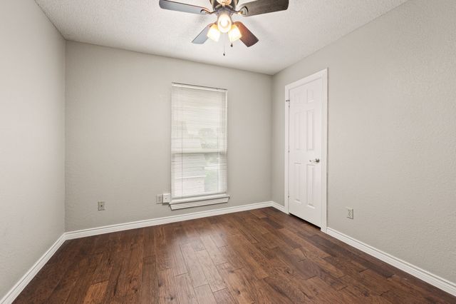4300 Green Meadow Street E, Colleyville, TX 76034