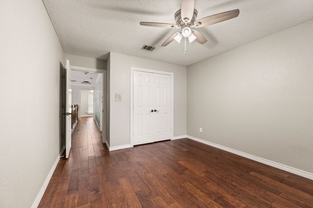 4300 Green Meadow Street E, Colleyville, TX 76034