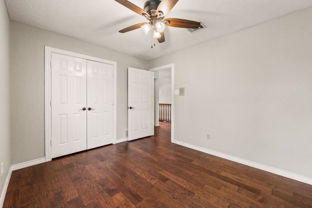 4300 Green Meadow Street E, Colleyville, TX 76034