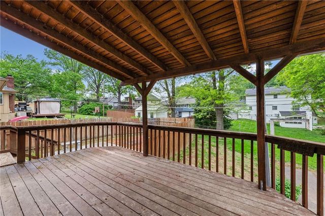 1610 NE 68th Street, Kansas City, MO 64118