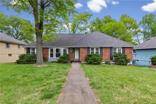 1610 NE 68th Street, Kansas City, MO 64118