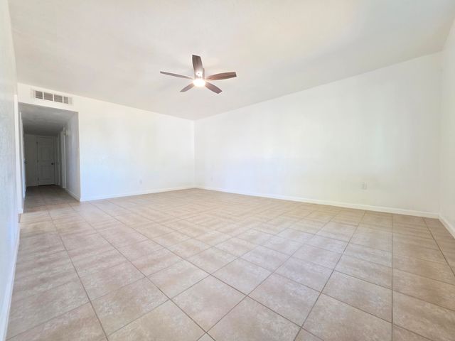 1324 Hume Drive, Sanger, CA 93657