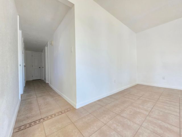 1324 Hume Drive, Sanger, CA 93657