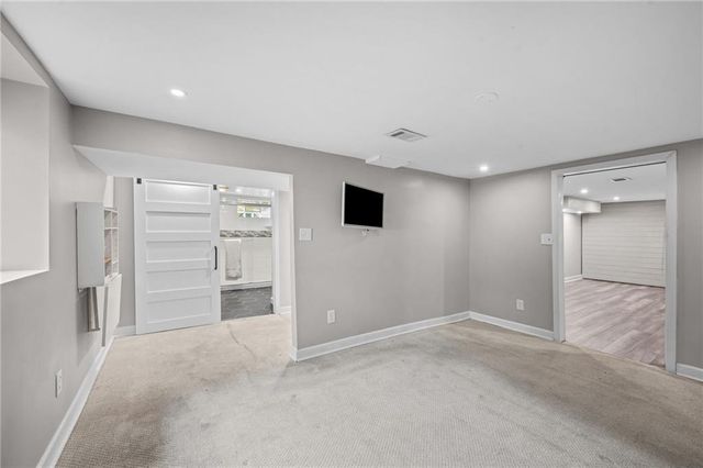 4631 W 61st Street, Fairway, KS 66205