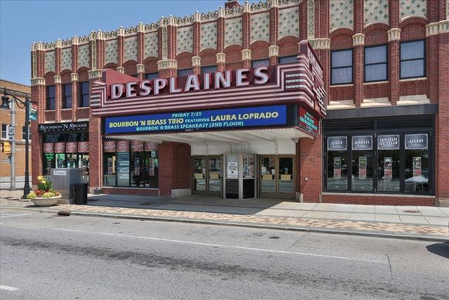 770 Pearson Street 2-207, Des Plaines, IL 60016