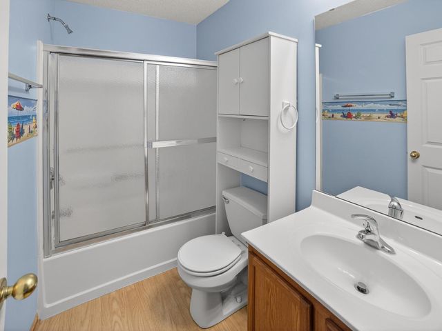 5130 Holly Lane N 2, Plymouth, MN 55446