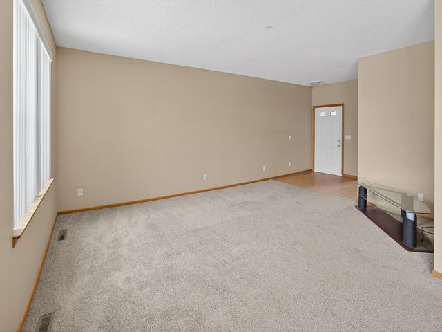 5130 Holly Lane N 2, Plymouth, MN 55446