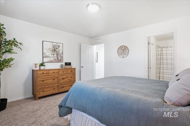 19631 Nanticoke Ave, Caldwell, ID 83605