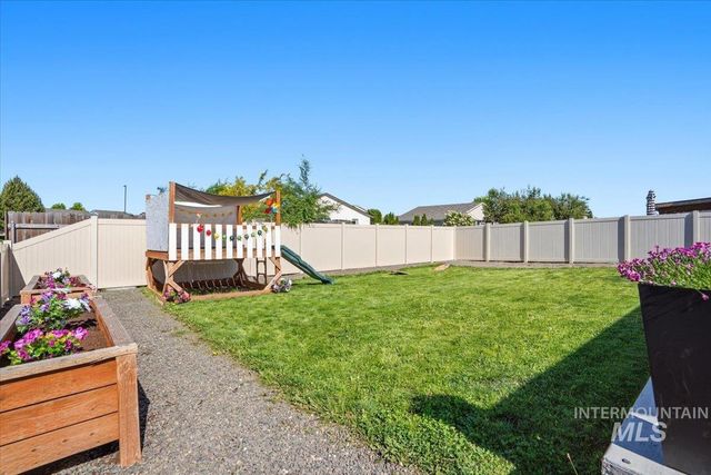 19631 Nanticoke Ave, Caldwell, ID 83605
