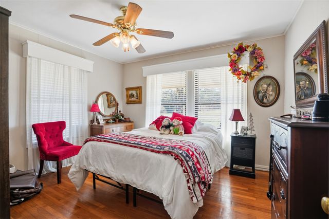 336 S 8th Avenue, Palo Pinto, TX 76484