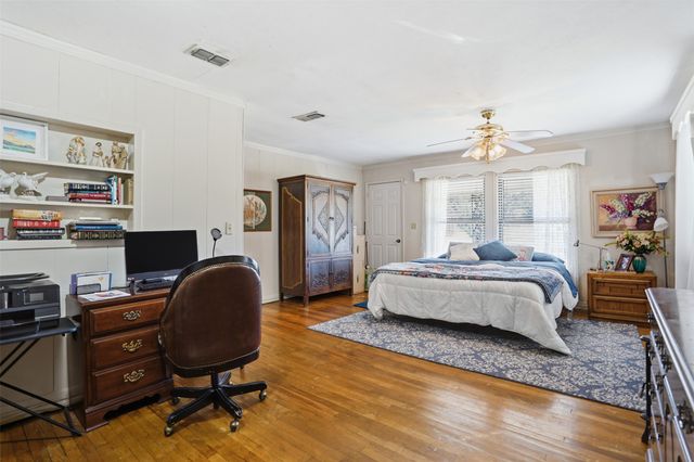 336 S 8th Avenue, Palo Pinto, TX 76484