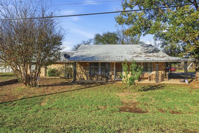 336 S 8th Avenue, Palo Pinto, TX 76484