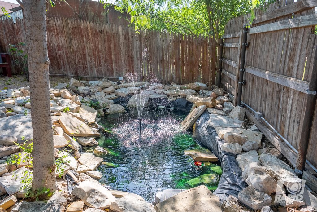 Image 38 of property listing at 117 Inwood Drive, San Angelo, TX 76903