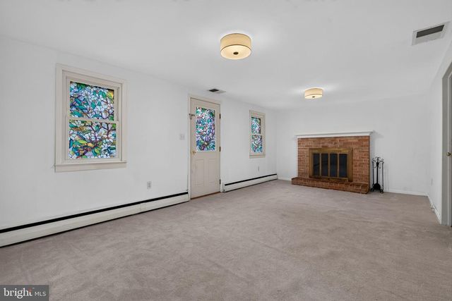 3903 CHESTNUT ST, Camp Hill, PA 17011