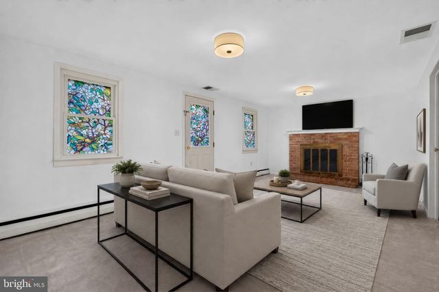 3903 CHESTNUT ST, Camp Hill, PA 17011