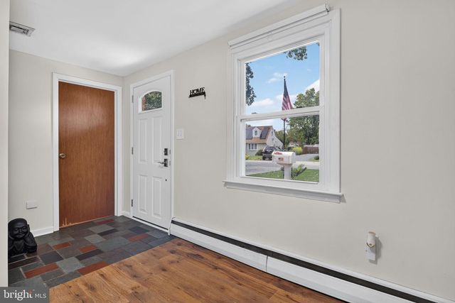 3903 CHESTNUT ST, Camp Hill, PA 17011