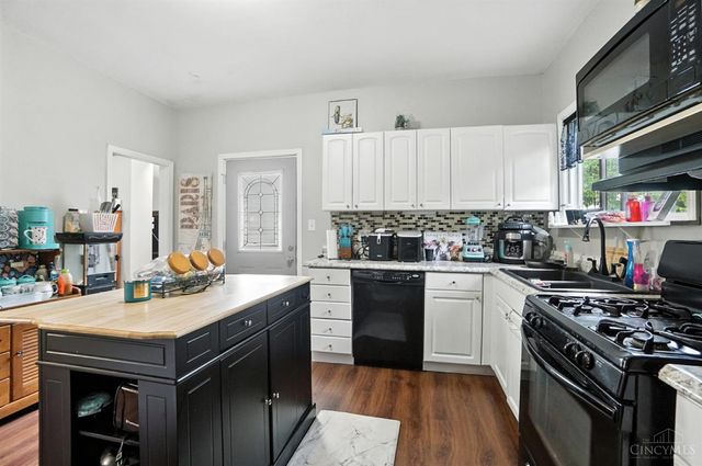 3549 Meadow Avenue, Cheviot, OH 45211