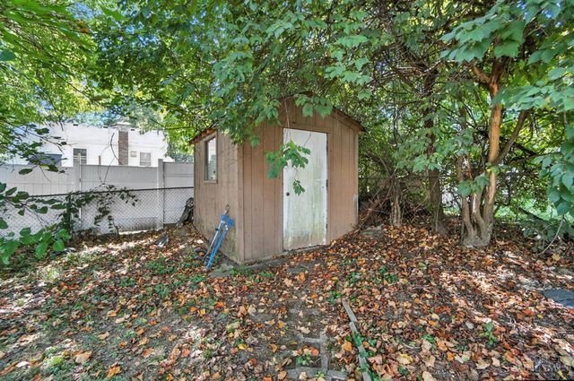 3549 Meadow Avenue, Cheviot, OH 45211