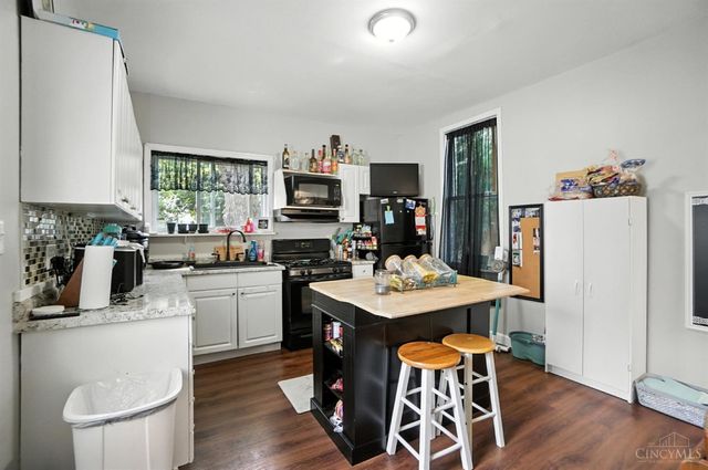3549 Meadow Avenue, Cheviot, OH 45211