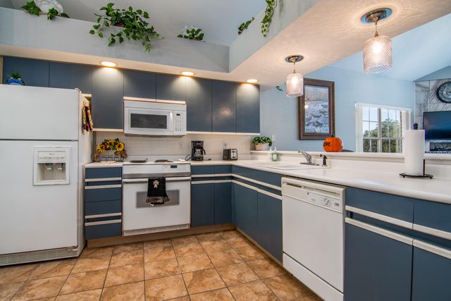 79 Anglers Pointe Drive, 5, Branson, MO 65616