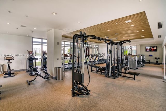 330 Sunny Isles Boulevard 52102, Sunny Isles Beach, FL 33160
