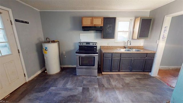 1128 Hugo ST, Norfolk, VA 23513