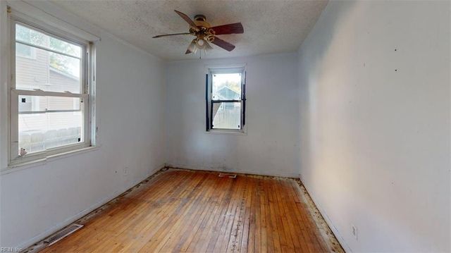 1128 Hugo ST, Norfolk, VA 23513