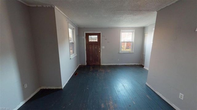 1128 Hugo ST, Norfolk, VA 23513