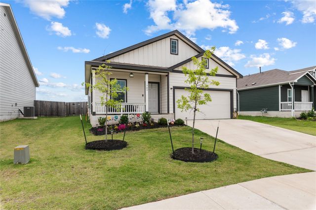 509 Halfmoon DR, Lockhart, TX 78644