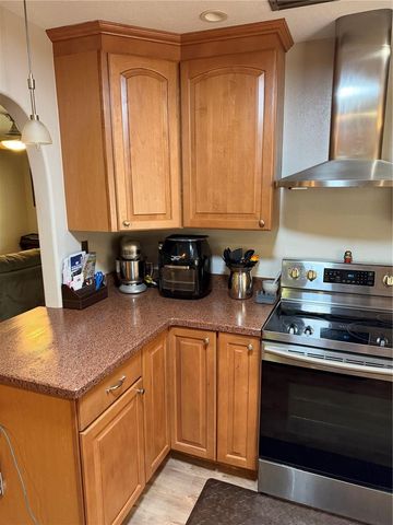546 HILLCREST STREET, Altamonte Springs, FL 32701