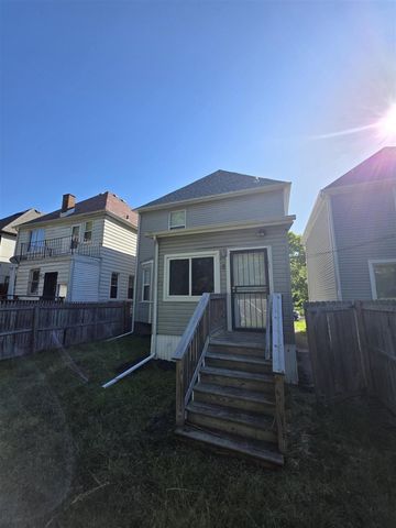 2493 Fischer Street, Detroit, MI 48214