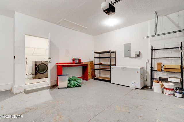 1680 9th Avenue, Deland, FL 32724