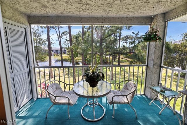 7086 Nantucket CIR 6, North Fort Myers, FL 33917