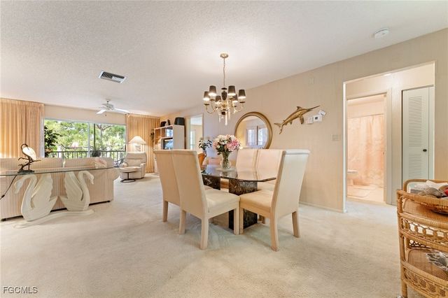 7086 Nantucket CIR 6, North Fort Myers, FL 33917