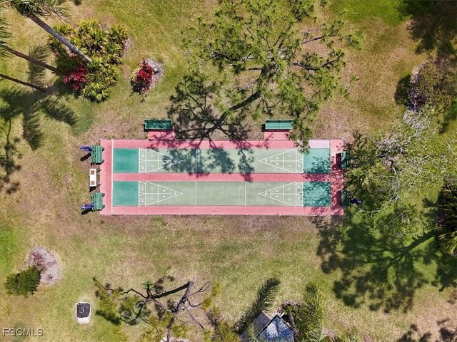 7086 Nantucket CIR 6, North Fort Myers, FL 33917