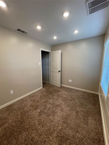 2917 Roxboro Road, Euless, TX 76039