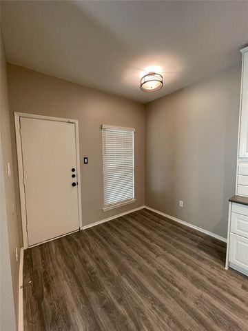 2917 Roxboro Road, Euless, TX 76039