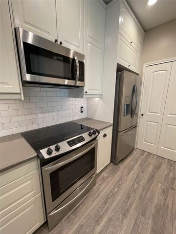 2917 Roxboro Road, Euless, TX 76039