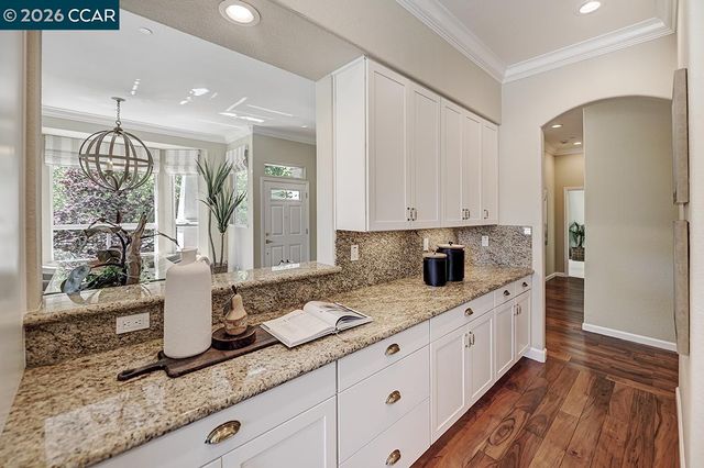 2886 Saklan Indian Dr, Walnut Creek, CA 94595