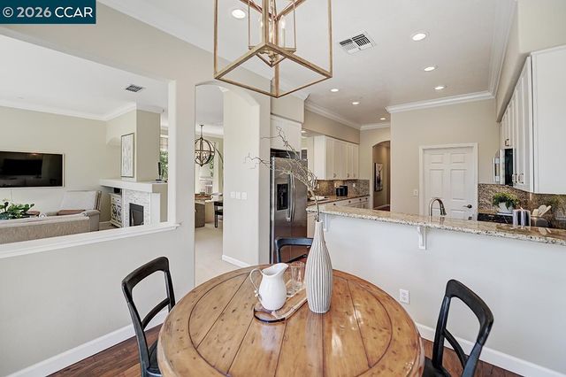 2886 Saklan Indian Dr, Walnut Creek, CA 94595