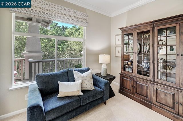 2886 Saklan Indian Dr, Walnut Creek, CA 94595