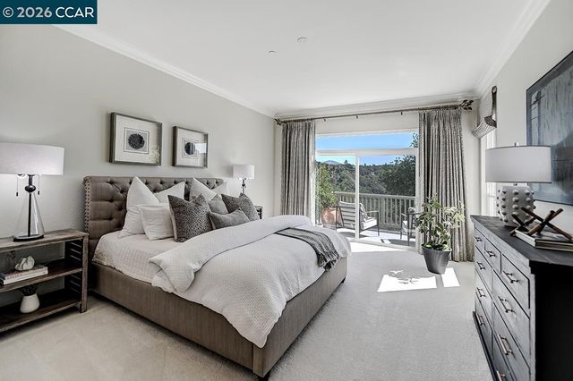 2886 Saklan Indian Dr, Walnut Creek, CA 94595