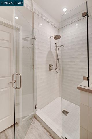 2886 Saklan Indian Dr, Walnut Creek, CA 94595