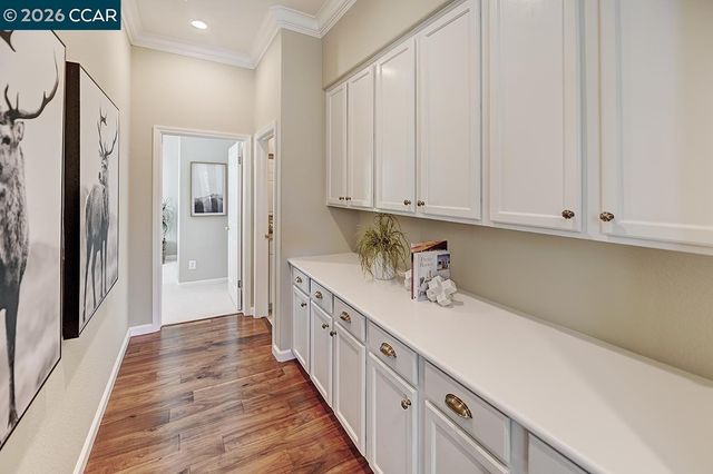 2886 Saklan Indian Dr, Walnut Creek, CA 94595