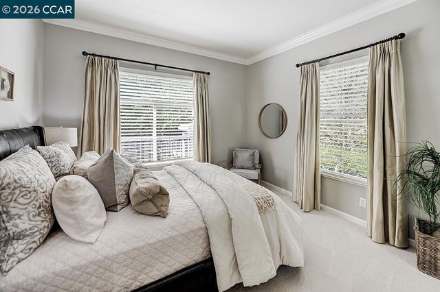 2886 Saklan Indian Dr, Walnut Creek, CA 94595