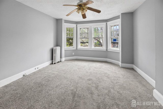 53 Sanhican Drive, Trenton, NJ 08618