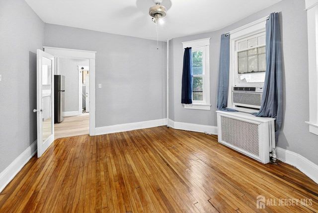 53 Sanhican Drive, Trenton, NJ 08618